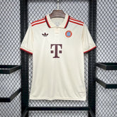 Bayern München 2024-2025 second away game
